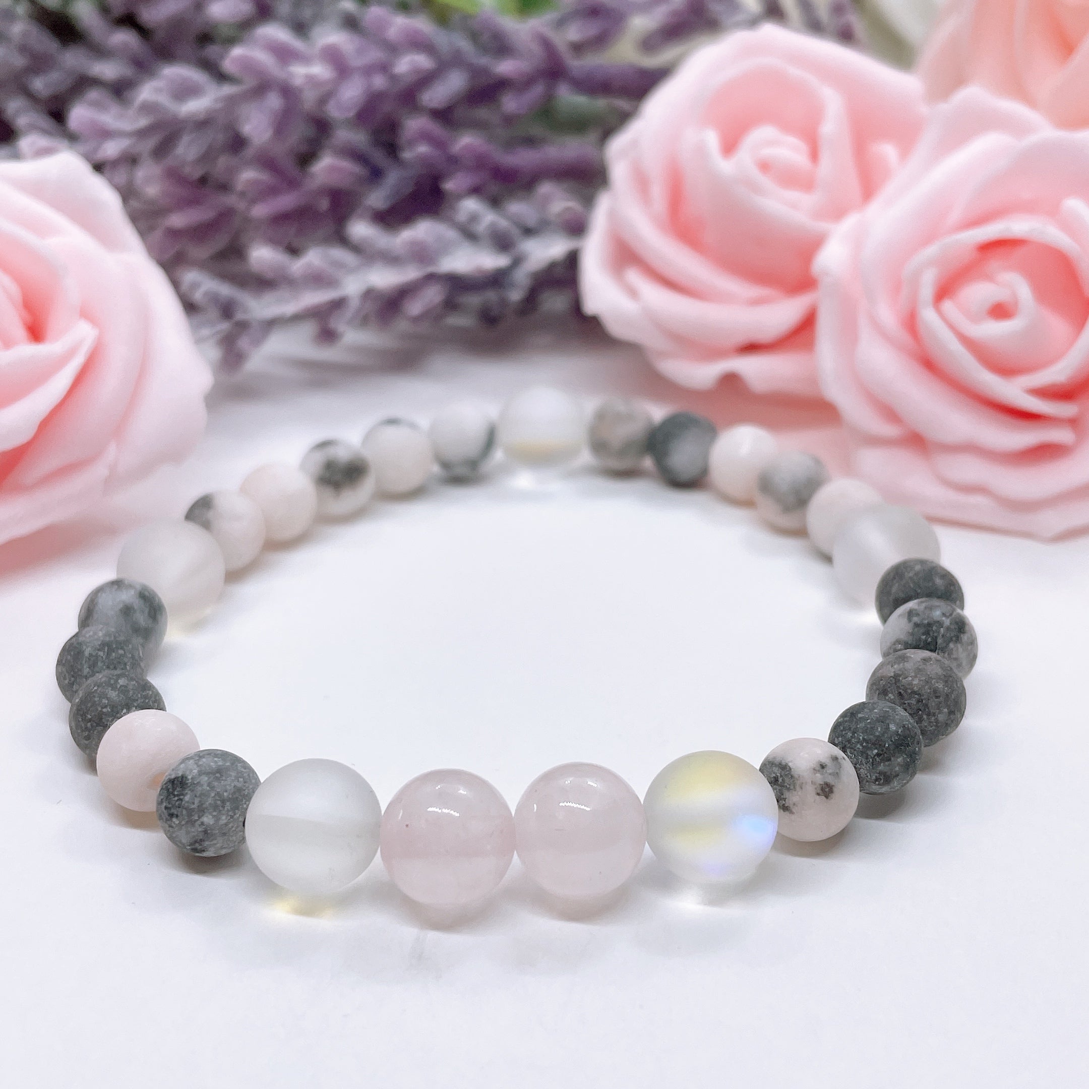 Classic Pearl with Rose Quartz Crystal Stretchy Bracelet. 2024 Charm bracelet.